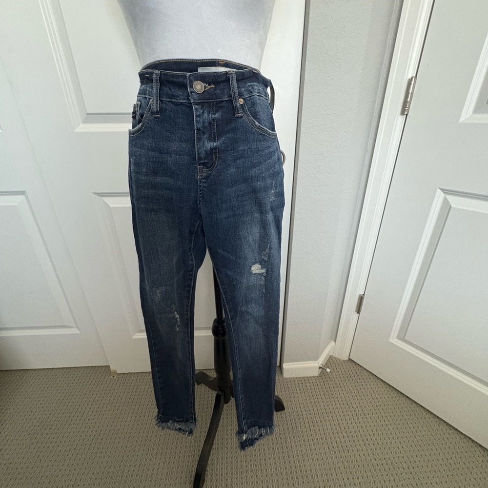 KanCan Blue Cropped Ankle Jeans with Distressed Details